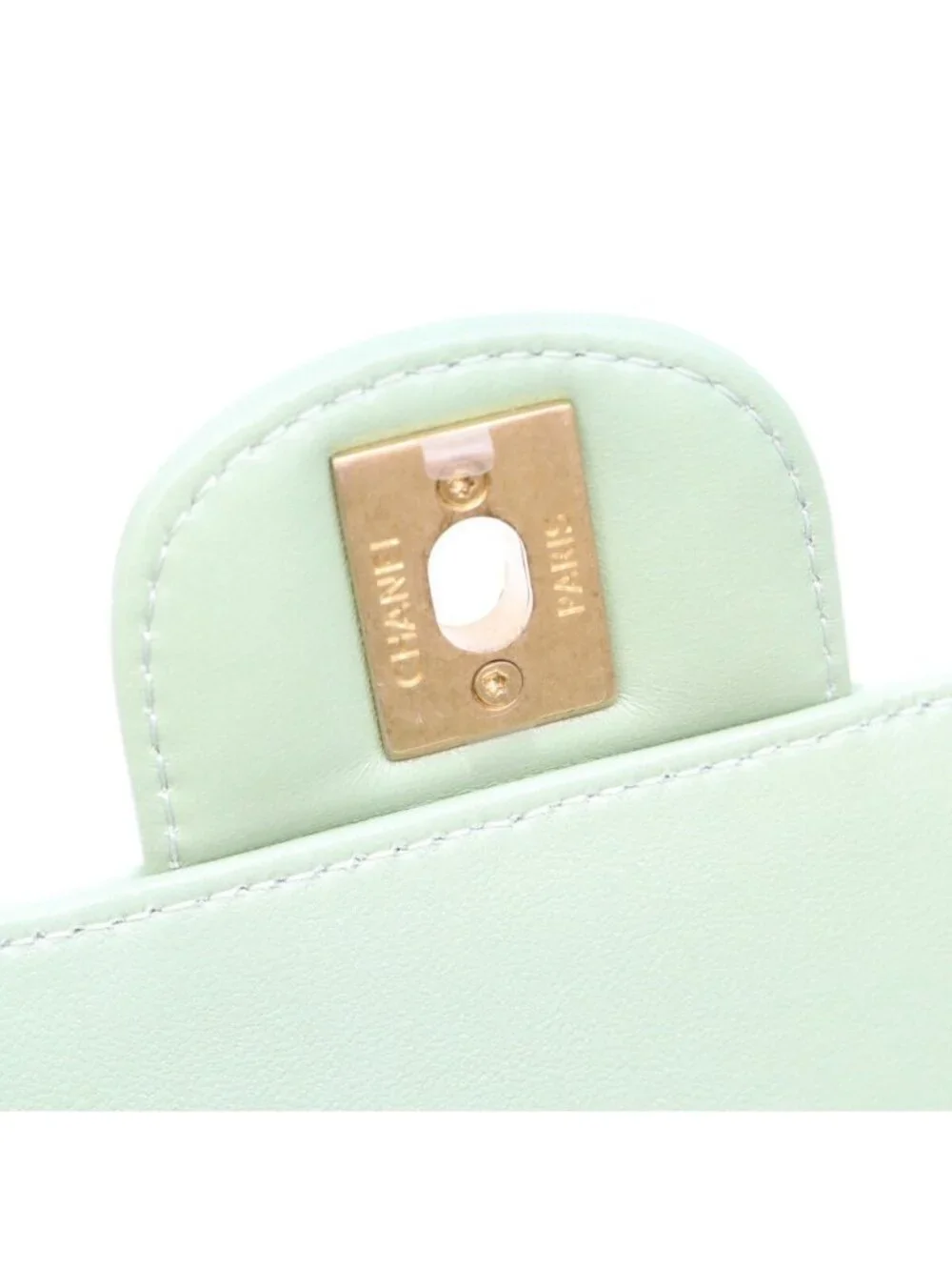 Chanel type mint